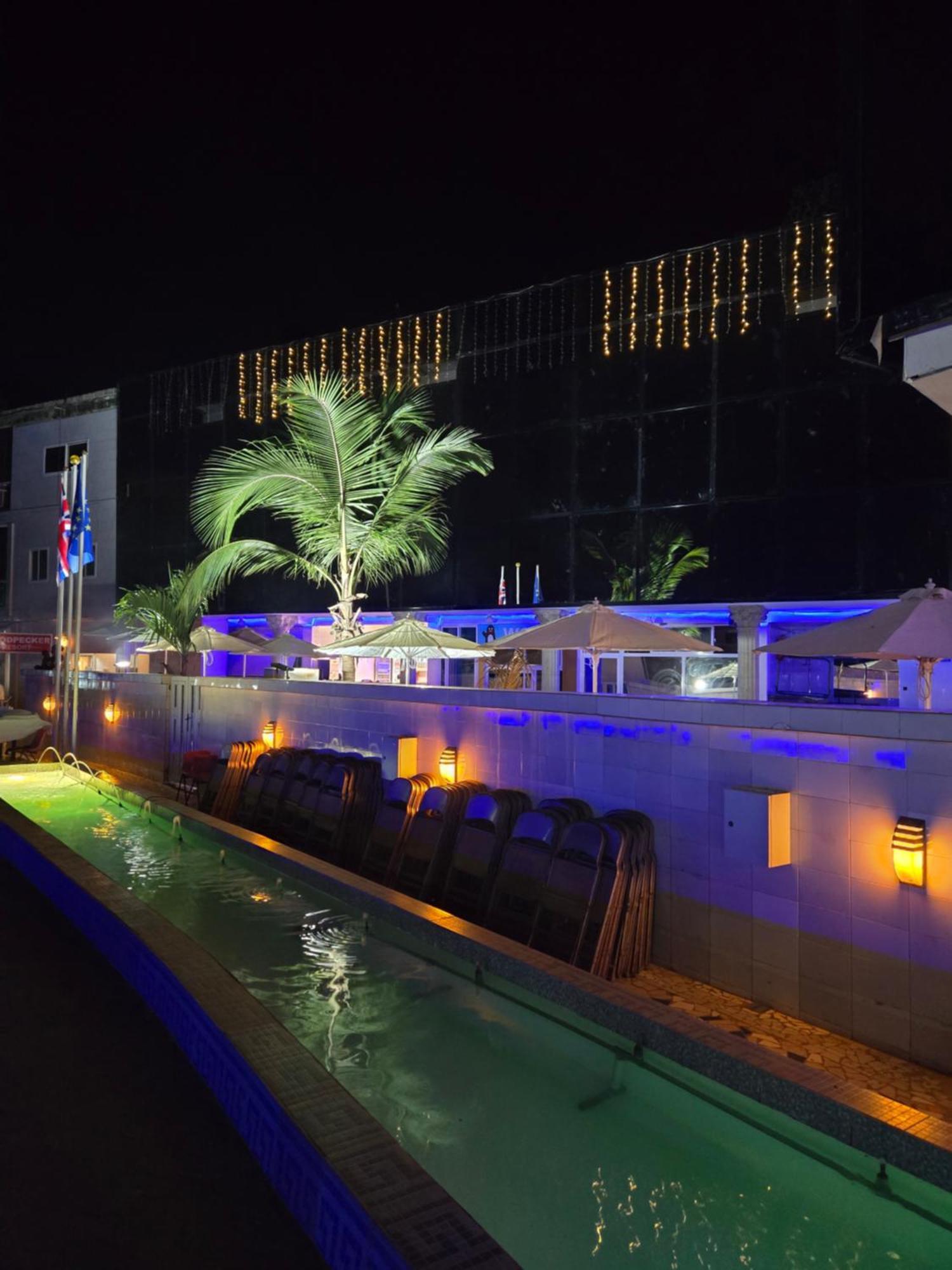 Woodpecker Resort Hotel Banjul Exterior foto